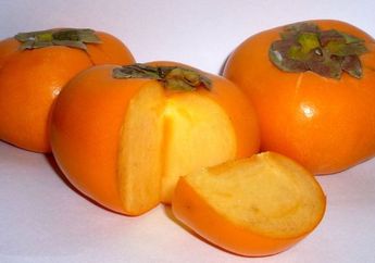 Wuih Buah Kesemek Juga Bisa Diolah Jadi Makanan Lezat loh, Penasaran?