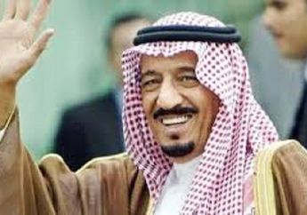 Eskalator Yang Terbuat Dari Emas Milik Raja Salman Arab Saudi Mendadak Macet Saat Turun Dari Pesawat, Lihat Apa Yang Dilakukannya