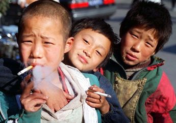 Miris Banget, Kini Anak 5-9 Tahun Sudah Mulai Merokok! 