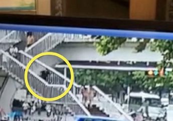 Karena Terlalu Fokus Dengan Ponsel, Wanita Ini Menemui Ajalnya