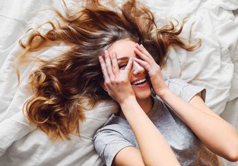 Lakukan 5 Hal Ini Sebelum Tidur, Rambutmu Nggak Bakal Kusut Lagi deh