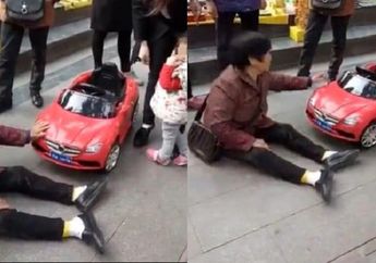 Sempat Diejek Netizen Usai Ditabrak Mobil Mainan, Ternyata Begini Kondisi Nenek Malang Ini!