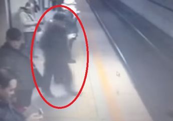 Diduga Depresi, Seorang Petugas Polisi Mengakhiri Hidup Dengan Menabrakkan Diri Ke Kereta Api di Depan Orang Banyak