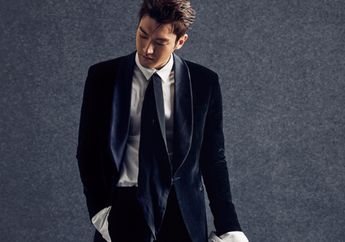 Ups, Beredar Foto Siwon Super Junior Lagi Nyiapin Hadiah Romantis, Buat Siapa?