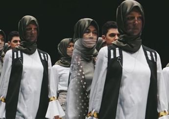 Tampilkan Busana Bertajuk Reverie, Jenahara Pukau Pengunjung Jakarta Fashion Week 2018