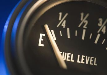 Bukan Karena Bensin Habis, Ternyata Inilah Arti Huruf E Pada Indikator Bensin 