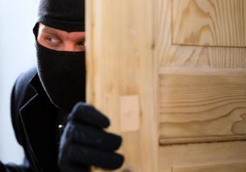 NGERI! VIdeo Perampokan yang Berujung Kematian Pada Satu Keluarga di Medan!