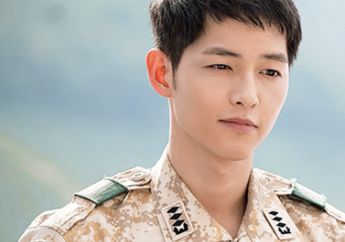 Sama-sama Topang Dagu, Pilih Song Joong Ki di Drama Descendant of the Sun atau Sungkyunkwan Scandal?