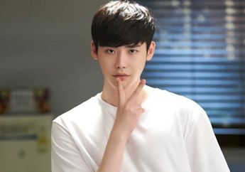 Bikin Geleng-Geleng Kepala, Ternyata Begini Sosok Lee Jong Suk di Mata Staf While You Were Sleeping!