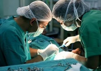 Astaga, Dokter Ini Meninggalkan Pasian di Tengah-tengah Operasi Transplantasi Hati Selama Hampir 3 Jam, Kok Bisa?