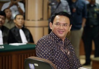 Beredar Foto Ahok di Mako Brimob, Kok Nggak Pake Seragam?
