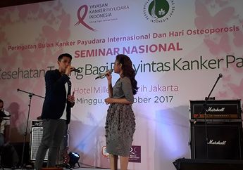 Rossa dan Afgan Tampil Romantis di Depan Para Penyintas Kanker Payudara