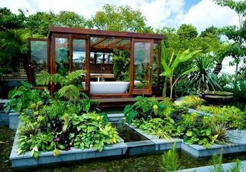 Pengen Rasakan Mandi di Alam? Ini Dia Ide Desain Kamar Mandi yang Bisa Diterapkan di Rumah! Nomor 3 Kayak di Hutan
