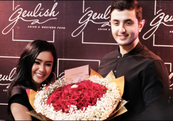 Hubungan Percintaannya Telah Terkuak, Netizen Samakan Ardavan Farzi dengan Mantan Suami Cita Citata