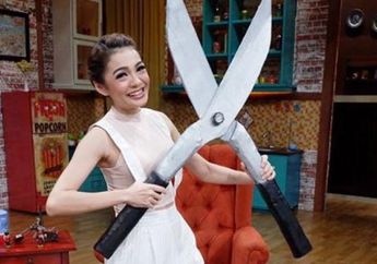 Maya Septha Dibilang Stres, Ternyata Ini yang Dilakukannya!