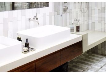 Dari Motif Sarang Lebah Hingga Sisik Ikan, Inilah PIlihan Ubin Kamar Mandi yang Bisa Kamu Pilih