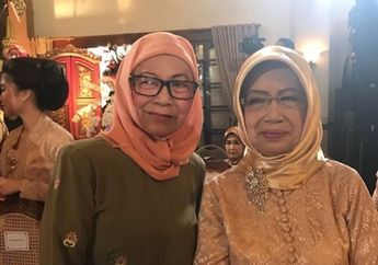 Sempat Dipertanyakan, Ini Bukti Ibunda Jokowi Hadir ke Pernikahan Kahiyang-Bobby!