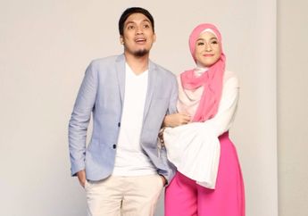 Istri Cantik Desta Ini Tampil Sangat Menawan dengan Outfit Beige, Tak Disangka Tas yang Ia Tenteng Harganya Bisa Buat Nyewa Apartemen Setahun nih!