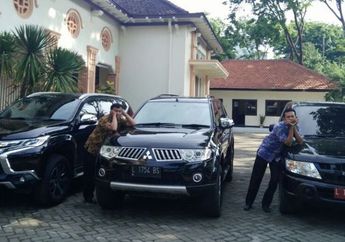 Wow! Dadakan dan Singkat Walikota Surabaya Tri Rismaharini, Betul Saya Tarik!