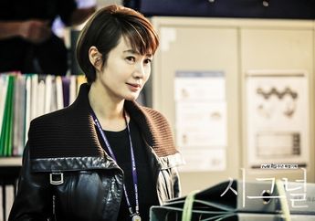 Pernah Jadi Polwan Galau di Drama Signal, Transformasi Kim Hye Soo Kini Lebih Sangar Lagi