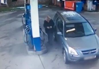 VIDEO : Emak-emak Isi Bensin Mobil Pertama Kali, Lihat Ulahnya, Netizen Pun Ngakak