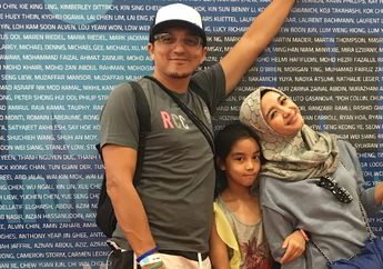 Mantan dan Istri Kompak Mengantar Anak Engku Emran ke Sekolah, Begini Penampilan Keduanya, Ya Ampun Sama-sama Cantik dan Menawan ya!