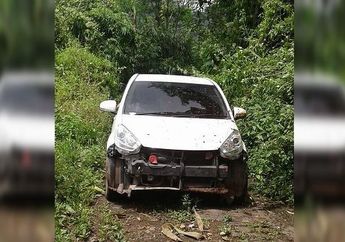 Ngeri! Daihatsu Sirion Plat 'B' Bisa Kesasar di Tengah-tengah Hutan Desa Karedok Sumedang, Jabar