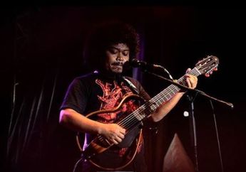 Mau Manggung Eks Vokalis Payung Teduh Dibilang Sombong, Is : Manusia Ga Layak Sombong Bro  