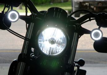 Nggak Cuma Bikin Stylish, Ini loh Manfaat Lampu LED di Motor yang Perlu Kamu Tahu