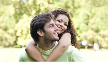 Ini 5 Cara Agar Kamu Bisa Jatuh Cinta dengan Dia Tiap Hari, Jangan Ragu Untuk Mencoba ya!