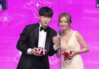 Ciee, Ryu Jun Yeol dan Hyeri Kepergok Datangi VIP Premier The Swindlers, Tapi kok Nggak Gandengan?