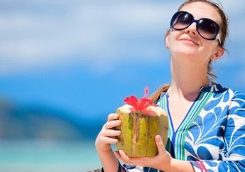 Manfaat Tak Terduga Jika Kamu Rutin Minum Air Kelapa Selama 15 Hari, Yang ke 5 Asik, Loh!