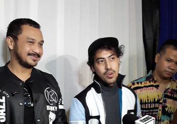 Andro Menikah, Nidji Beri Hadiah Piala Penghargaan Unik Ini!