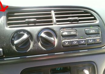 Jangan Asal-Asalan ! Trik Ini Bantu Kamu Bersihkan Ventilasi AC Mobil dengan Sangat Mudah, Coba Deh !