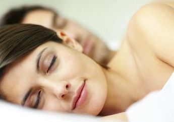 Biasakan Tidur Tanpa Busana dan Kamu Akan Dapatkan 5 Manfaat Ini!