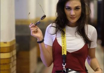 Wow! Luna Maya Jadi Pilot Tim Aerobatik TNI AU