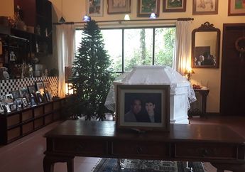 Jenazah Bondan Winarno Tiba di Rumah Duka