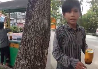 Salut! Kids Jaman Now Pontianak Umur 13 Tahun Sudah Gantikan Bapaknya Jualan Es Cendol, Ingin Sekolah dan Begini Nasibnya Sekarang