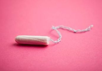 Pakai Tampon Saat Menstruasi Berbahaya Untuk Miss V? Begini Penjelasannya