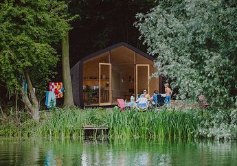 Terbuat Dari Kardus, Rumah Ini Anti Air, Tapi Tahan Cuaca Nggak Ya?