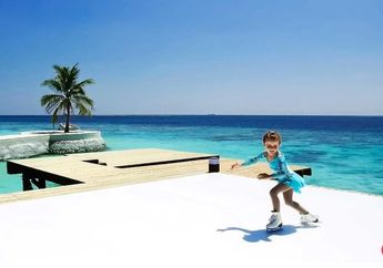 Di Pulau Tropis yang Dijuluki Negeri Kahyangan Ini Kamu Bisa Main Ice Skating, Kok Bisa Ya Kan Panas Banget?