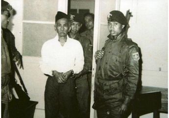 Sama-sama Pejuang Kemerdekaan, Tangis Bung Karno Pecah saat Tanda Tangani SK Hukuman Mati Kartosoewirjo, Sahabatnya Sendiri yang Dinanti Tim Regu Tembak di Teluk Jakarta