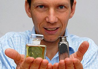 Metal Baru: Sekuat Baja, Sefleksibel Plastik