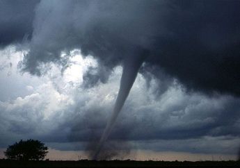 5 Mitos Tornado yang Terbukti Salah