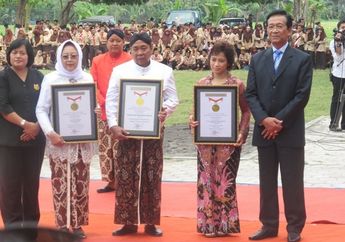 8.600 Penyanyi Bantul Pecahkan Rekor MURI