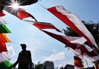 Pedagang Bendera Musiman