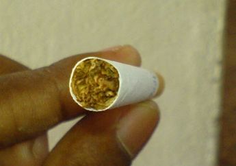 Kecanduan Rokok Mentol Lebih Sulit Dihentikan