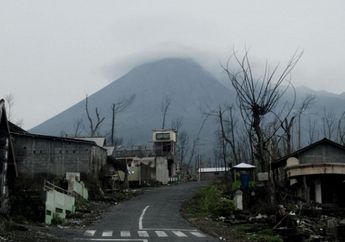 Gunung Merapi Semburkan Asap, Status Tetap Normal