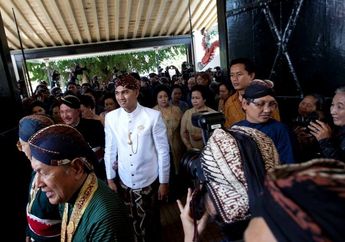 Prosesi Pernikahan Kerajaan Dimulai