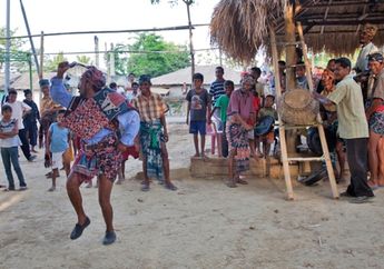 Jelajah Sumba: Tarian Adat Sumba
